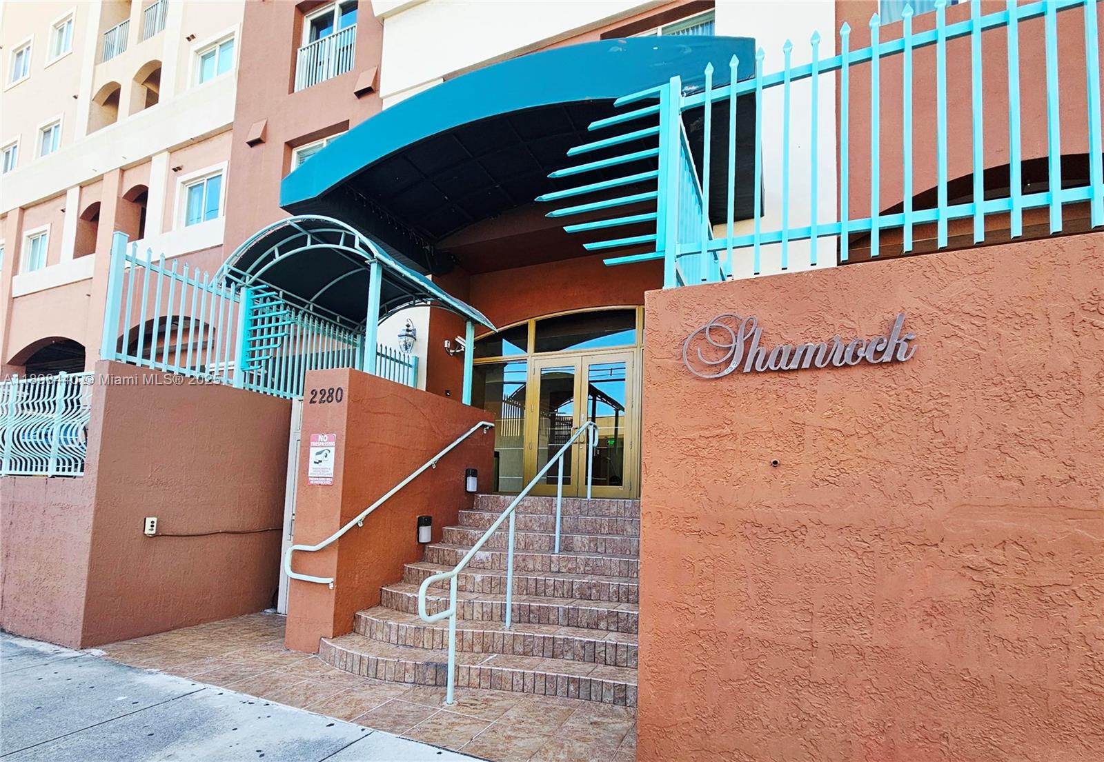 BEAUTIFUL CONDO IN SHAMROCK BY THE GABLES WITH GORGEOUS CITY VIEWS! TILED FLOORING THROUGHOUT, WASHER & DRYER INSIDE UNIT, 24 HR SECURED LOBBY WITH INTERCOM, ASSIGNED COVERED PARKING, AND MORE! WALKING DISTANCE TO SHOPPING CENTERS & RESTAURANTS. CALL TODAY FOR MORE INFORMATION AND APPOINTMENTS TO SEE