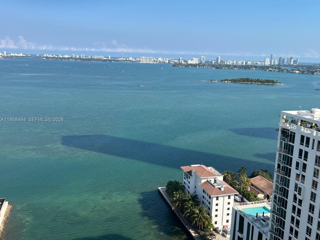 ICON BAY CONDO - Residential