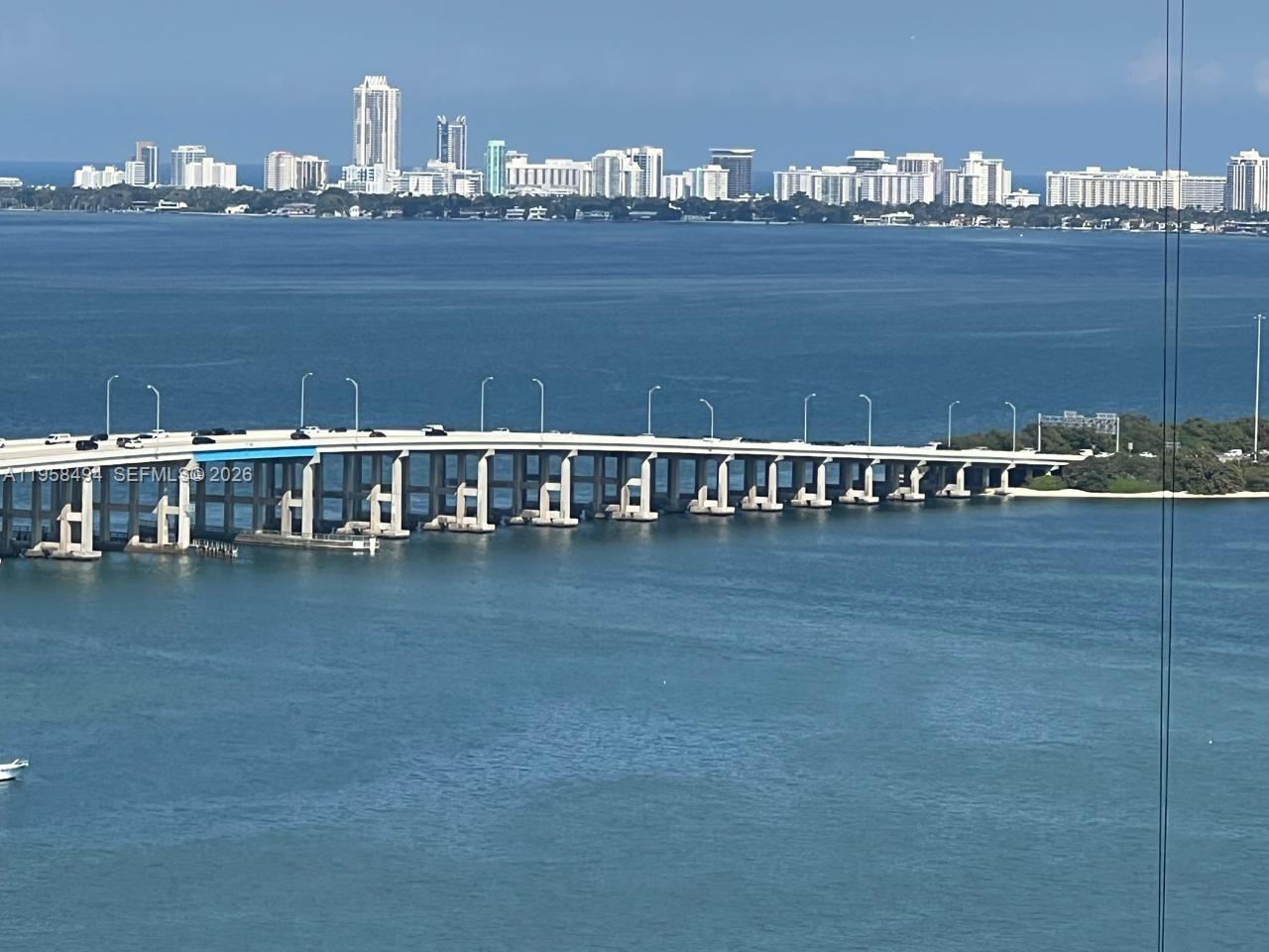 ICON BAY CONDO - Residential