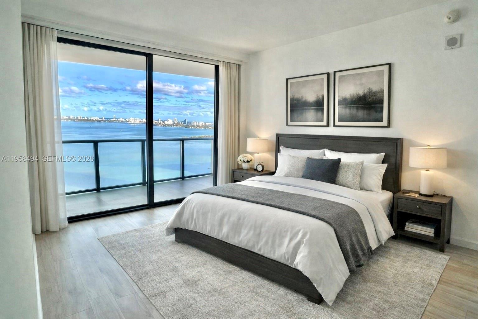 ICON BAY CONDO - Residential