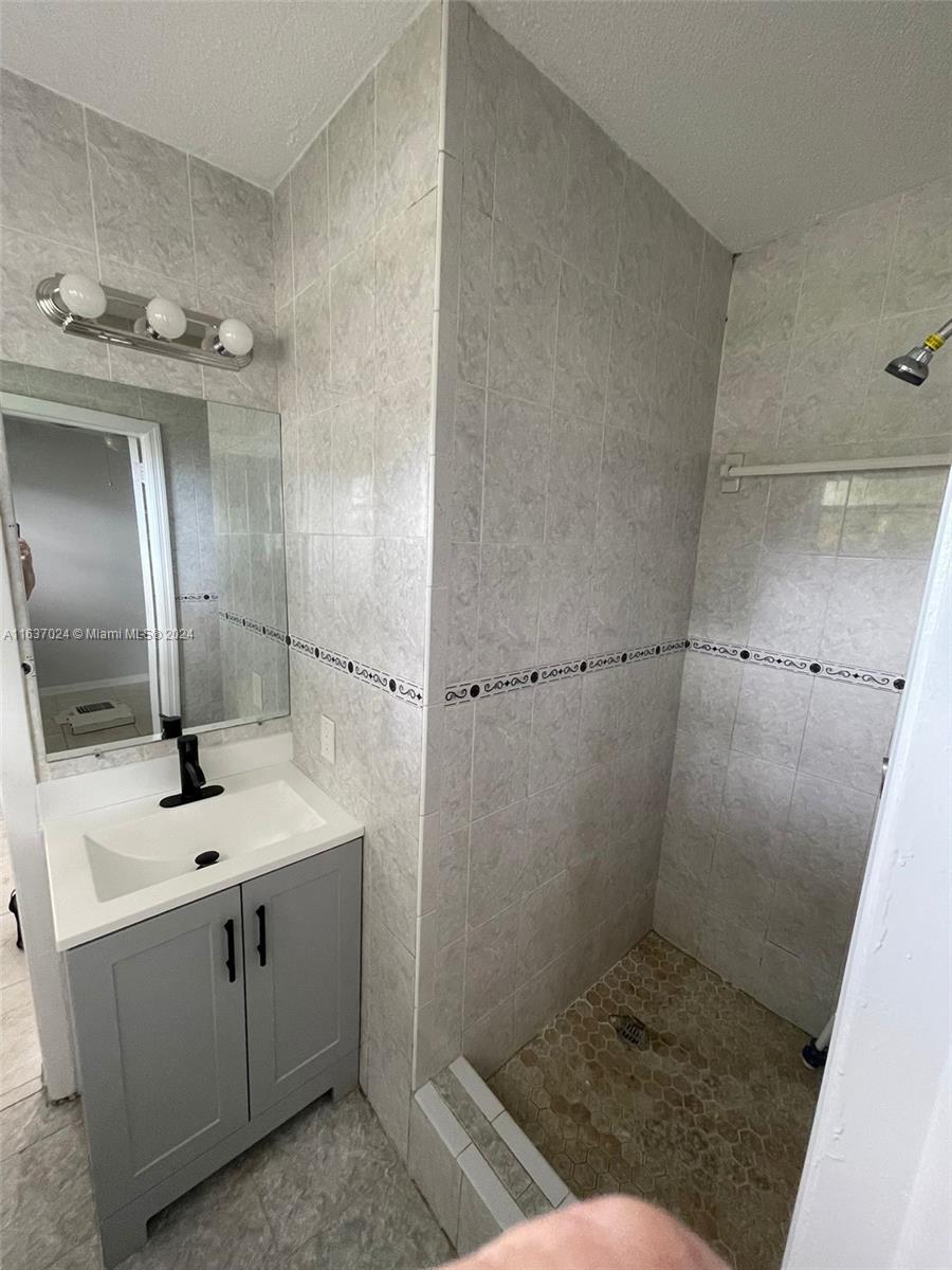 FLAIR SUB NO 2 - Residential Lease
