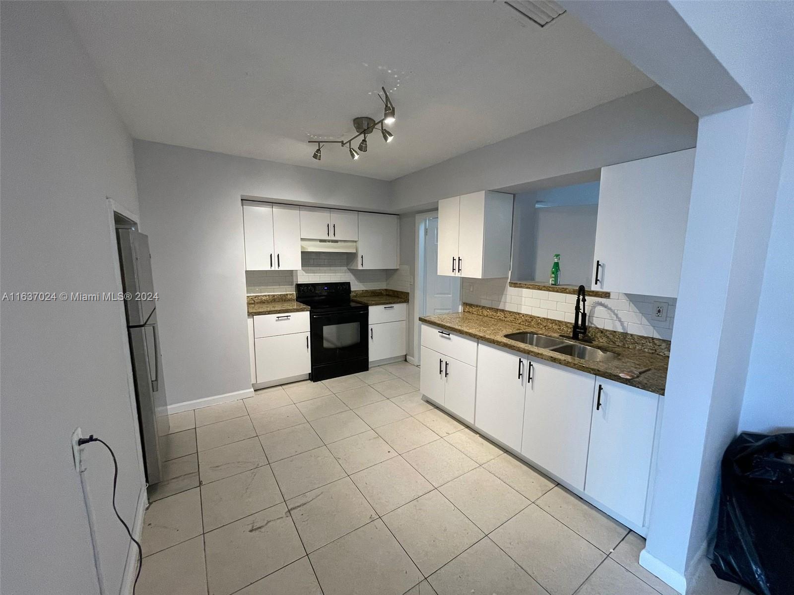FLAIR SUB NO 2 - Residential Lease