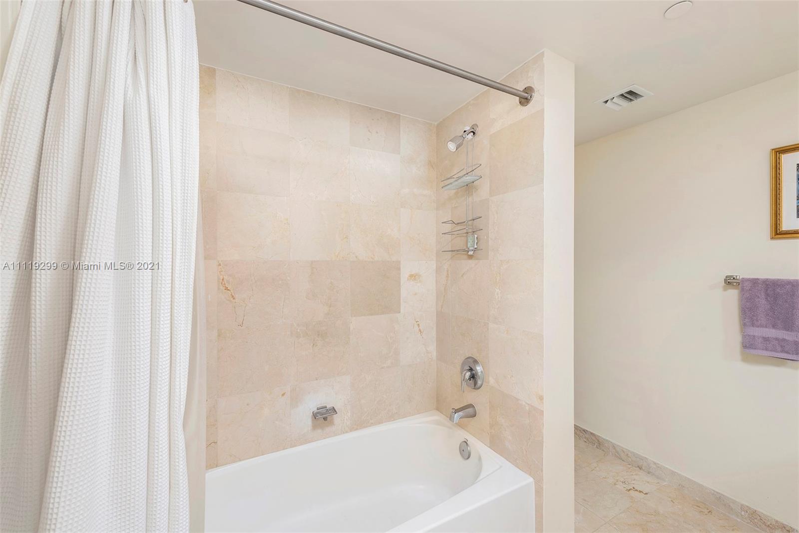SKYLINE ON BRICKELL CONDO - Residential