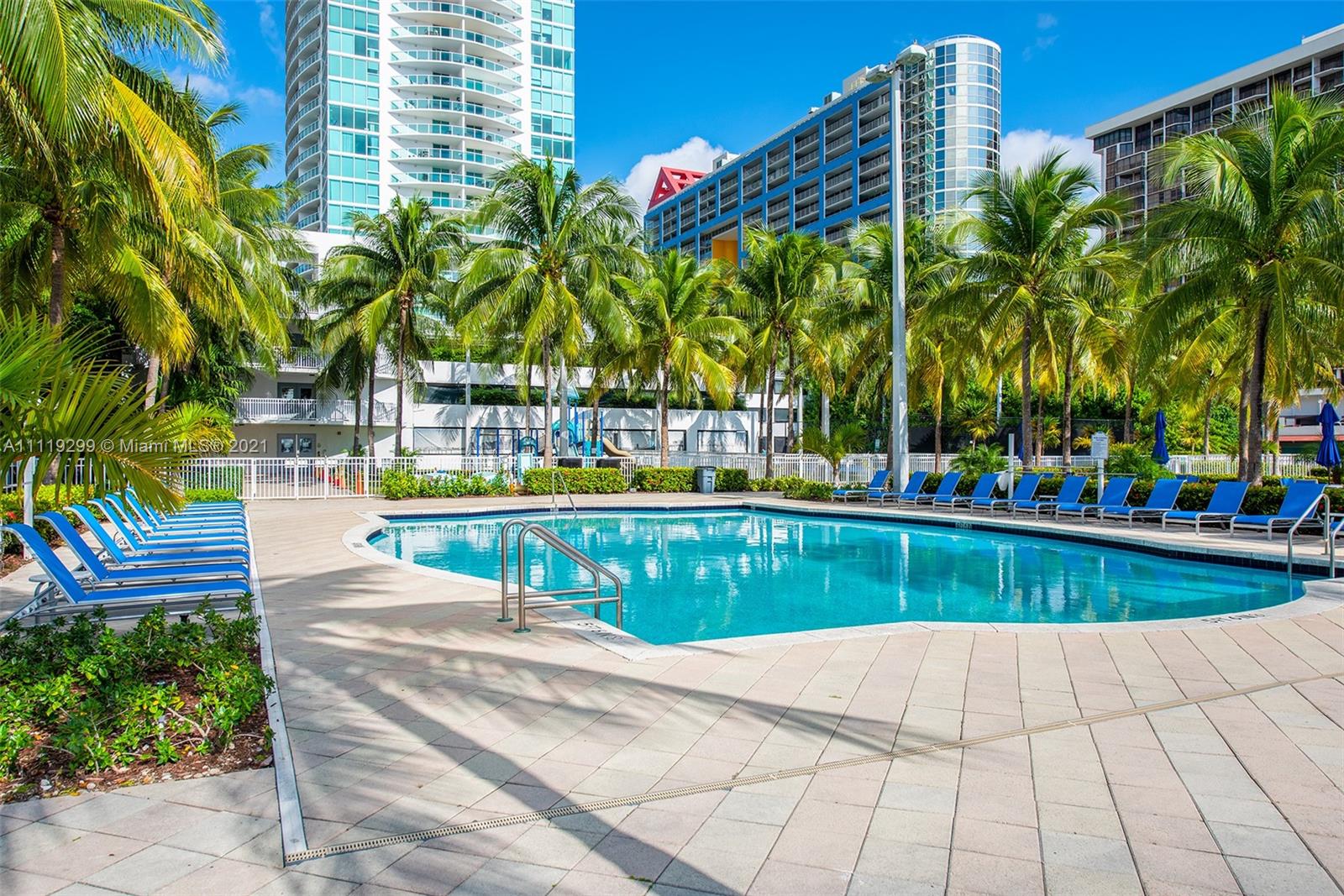 SKYLINE ON BRICKELL CONDO - Residential