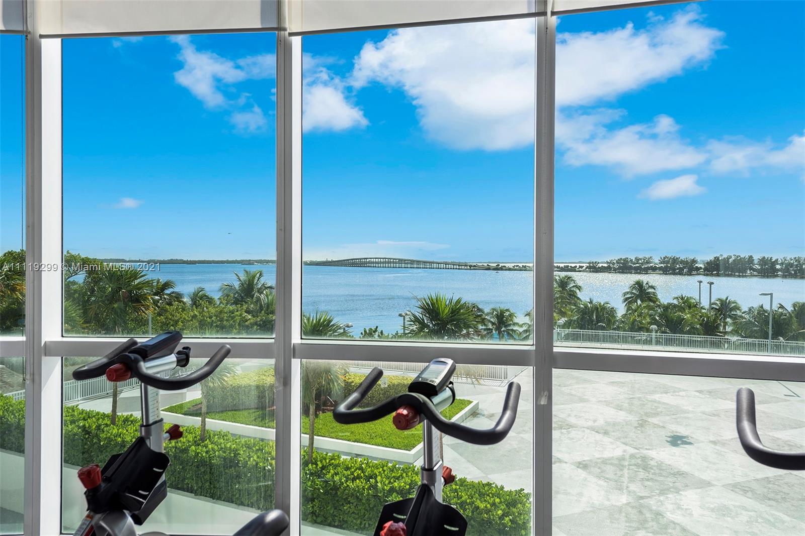 SKYLINE ON BRICKELL CONDO - Residential