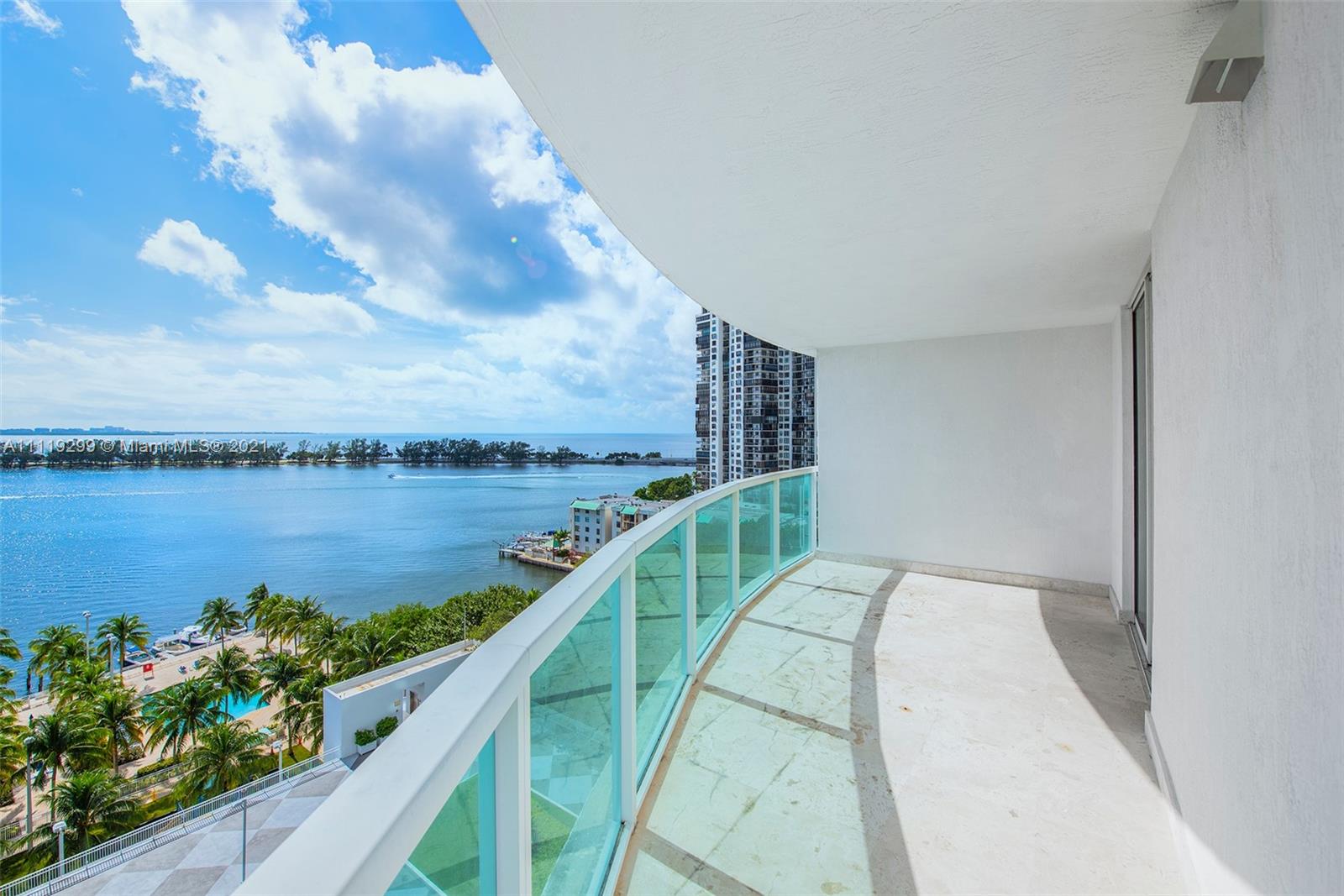 SKYLINE ON BRICKELL CONDO - Residential