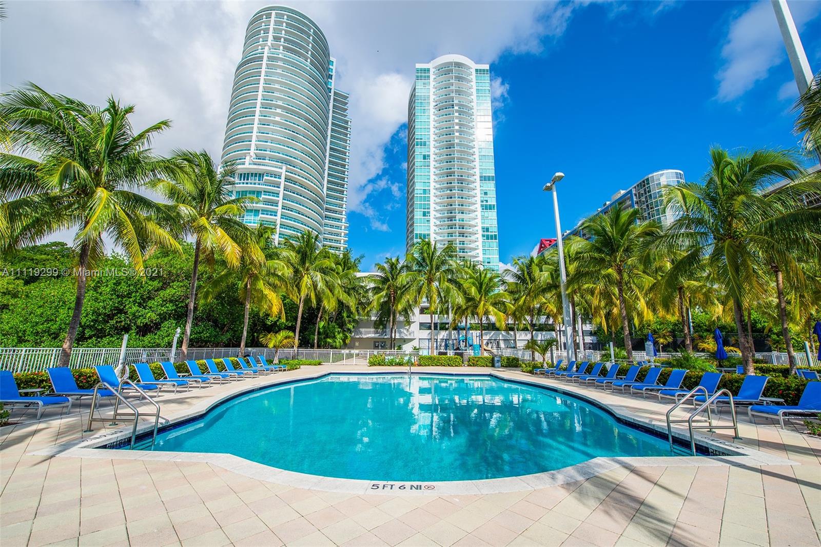 SKYLINE ON BRICKELL CONDO - Residential
