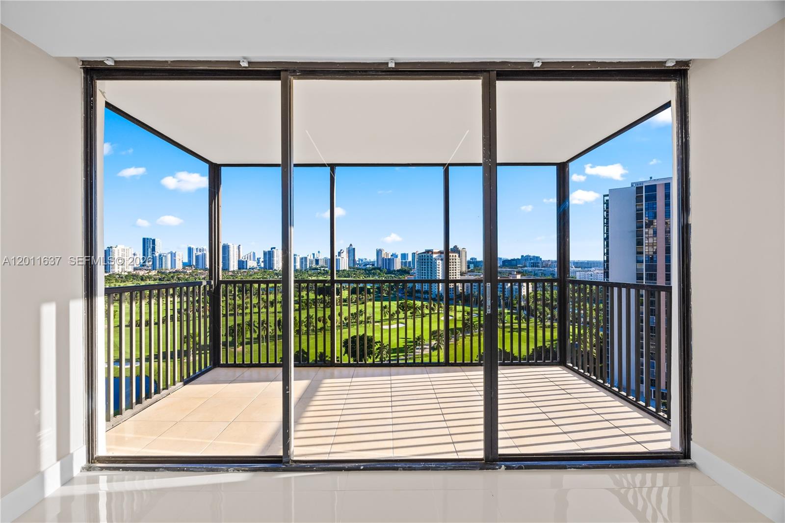 CORONADO CONDO- TOWER II - Residential