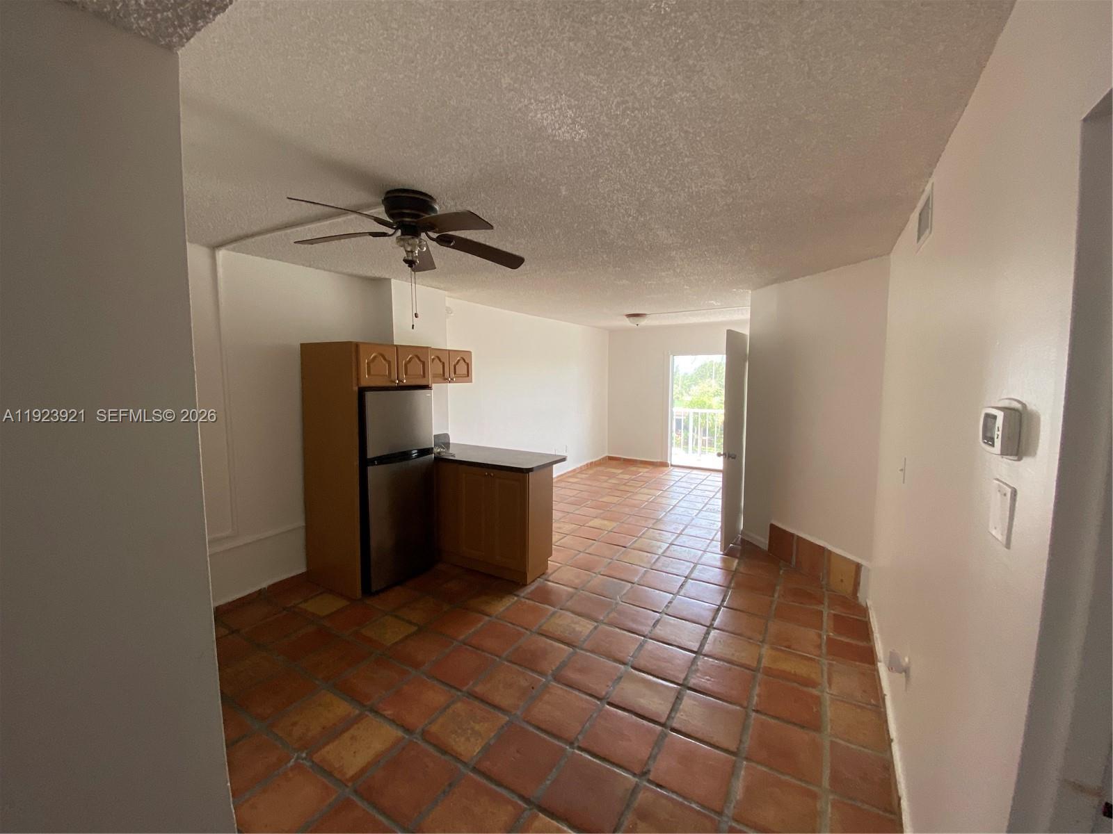CRICKET CLUBHOUSE CONDO - Residential