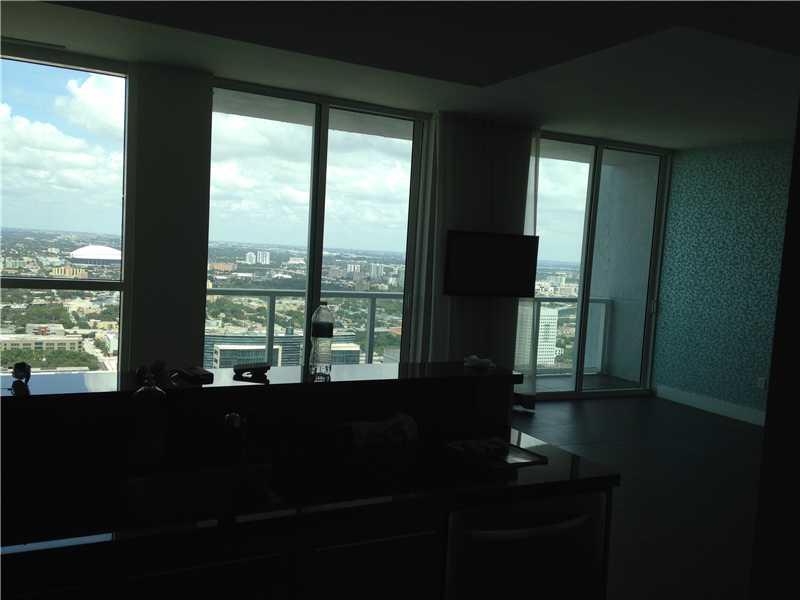 VIZCAYNE SOUTH CONDO - Residential Lease