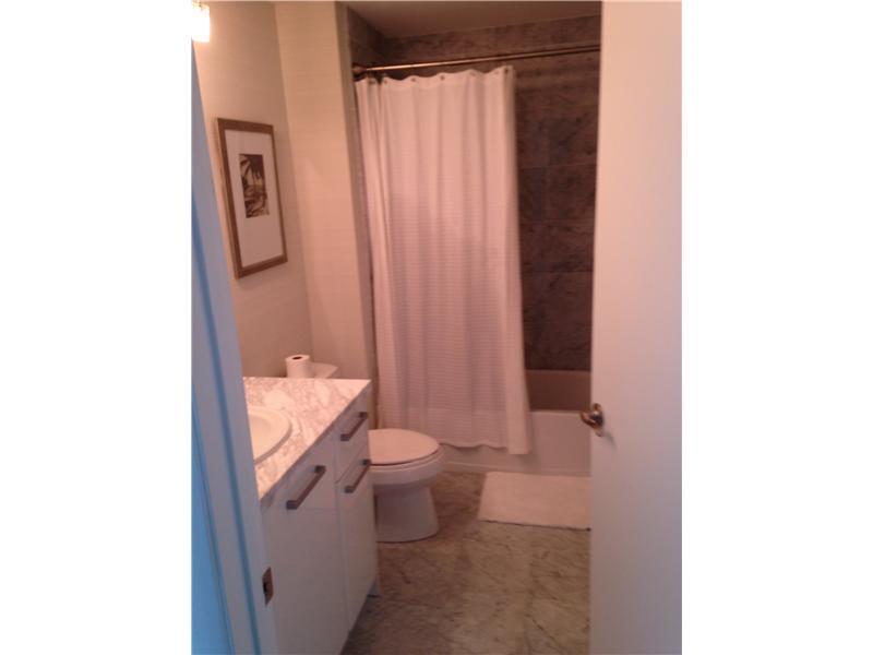 VIZCAYNE SOUTH CONDO - Residential Lease