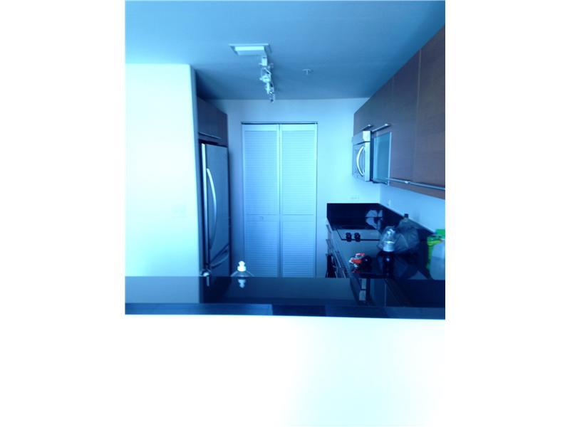 VIZCAYNE SOUTH CONDO - Residential Lease
