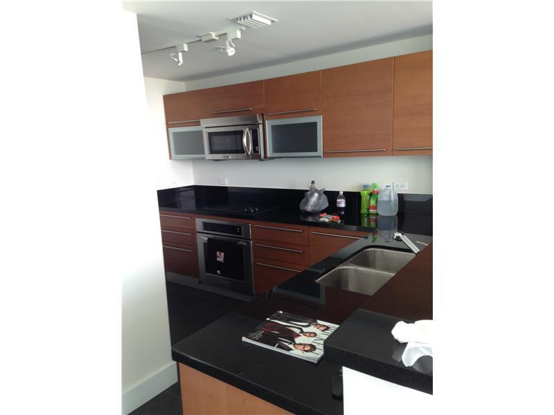 VIZCAYNE SOUTH CONDO - Residential Lease
