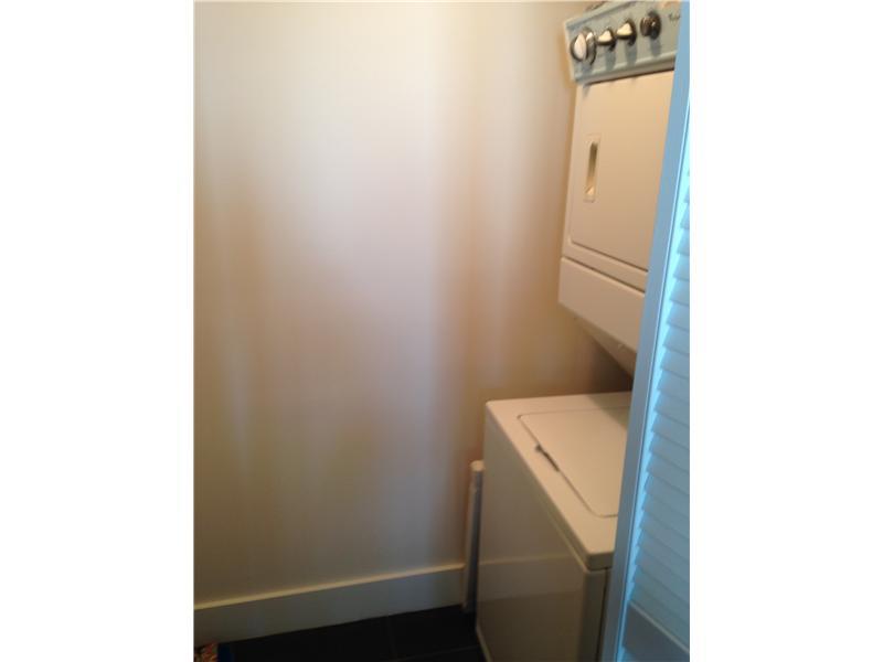 VIZCAYNE SOUTH CONDO - Residential Lease