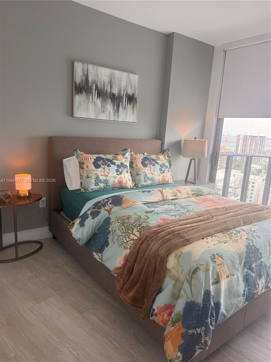 3401 MIDTOWN CONDO - Residential