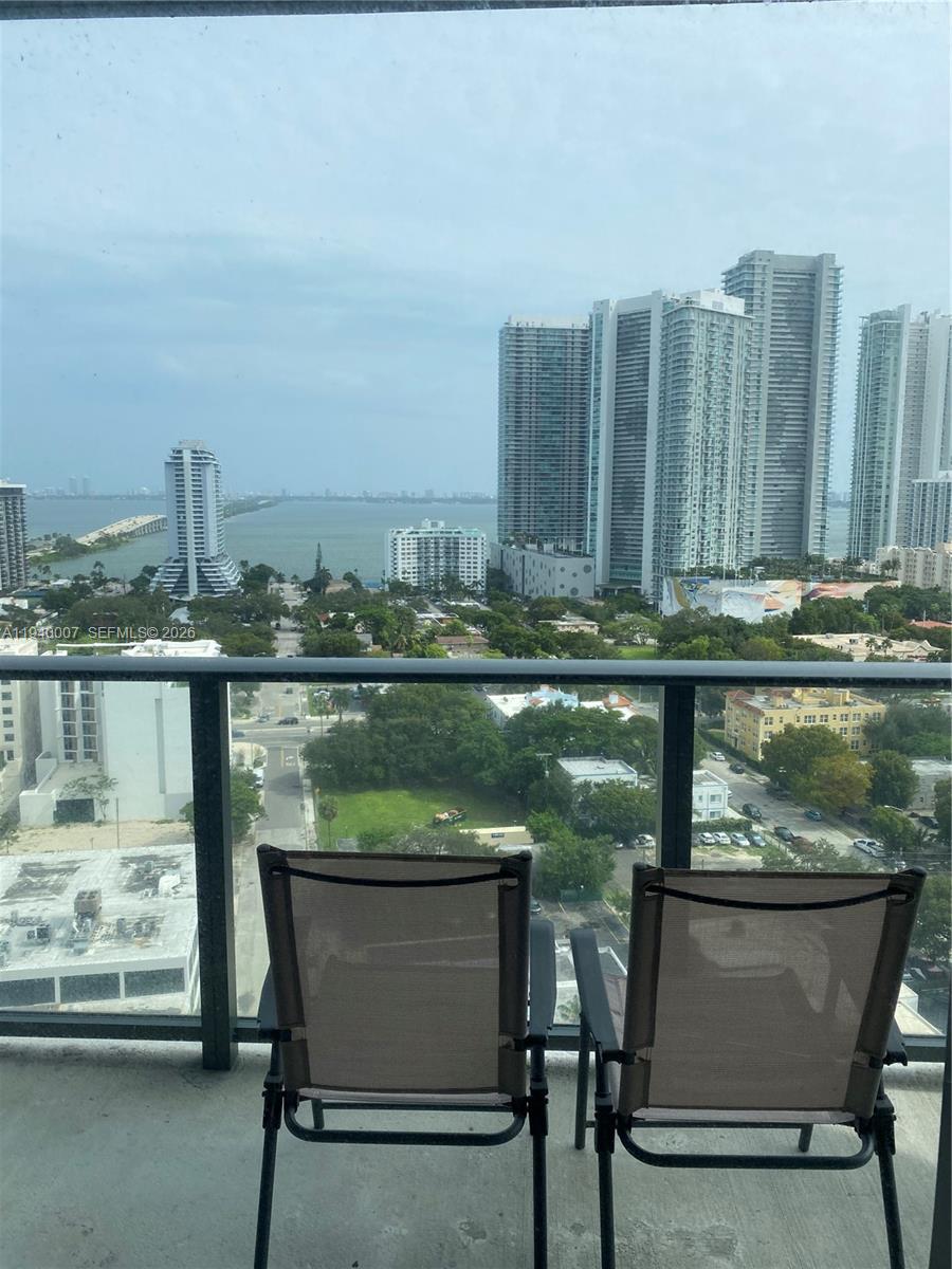 3401 MIDTOWN CONDO - Residential