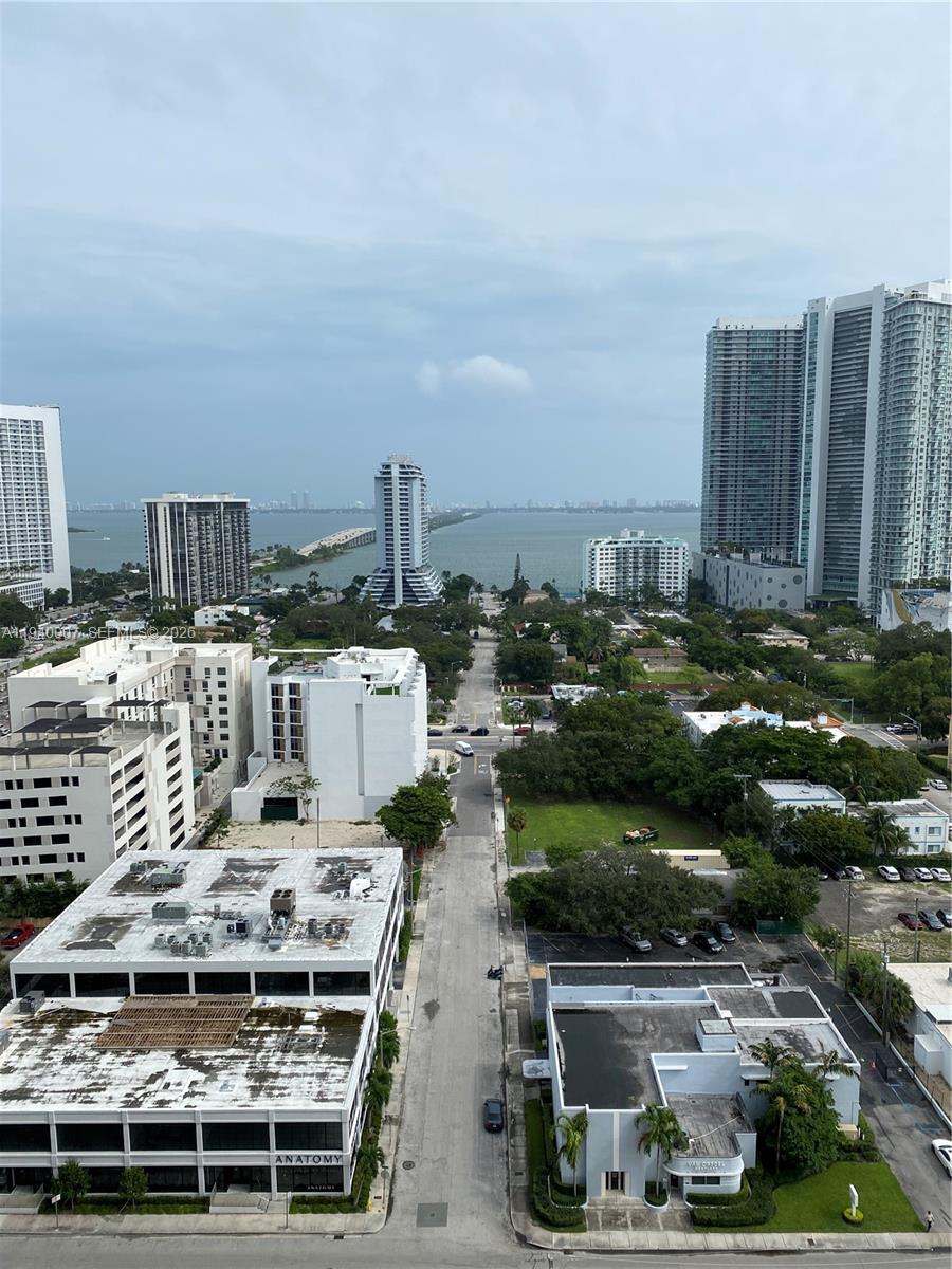3401 MIDTOWN CONDO - Residential