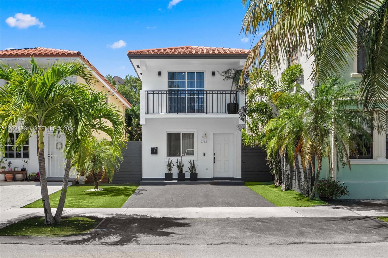 WEBSTER TERR - Residential