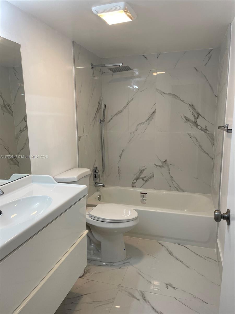 FOUNTAINS OF TAMARAC COND - Residential