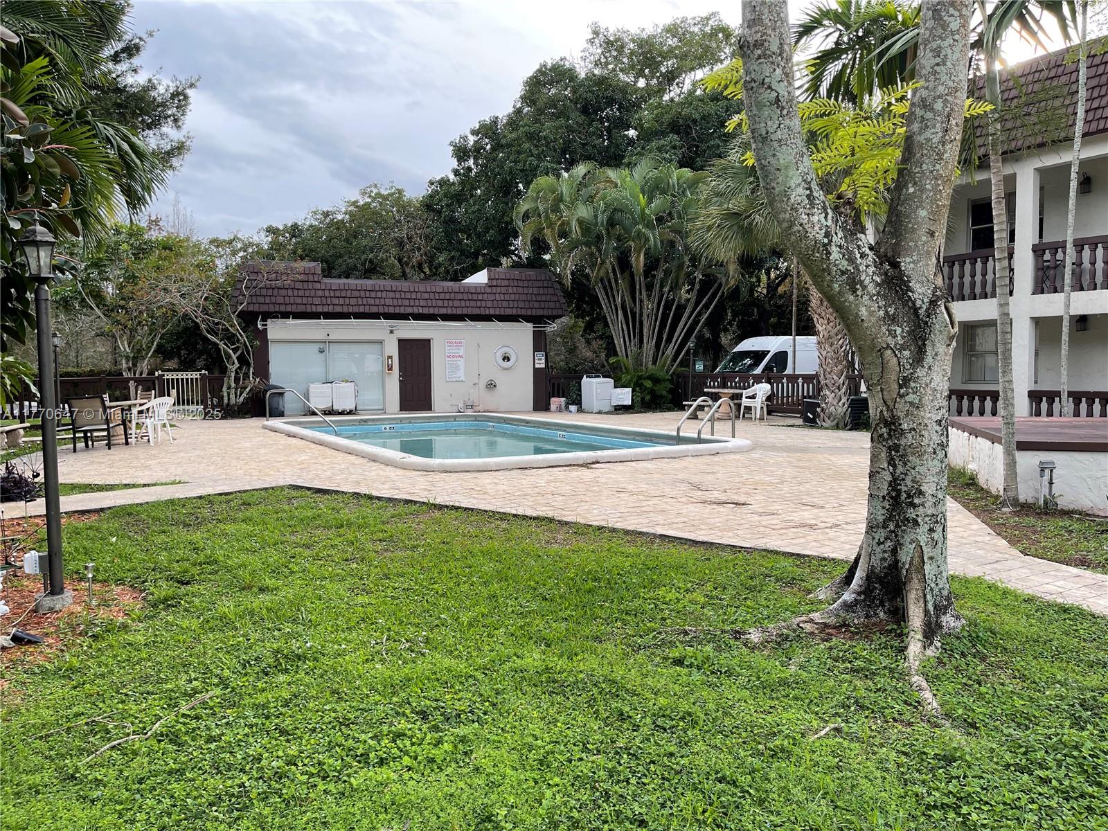 FOUNTAINS OF TAMARAC COND - Residential