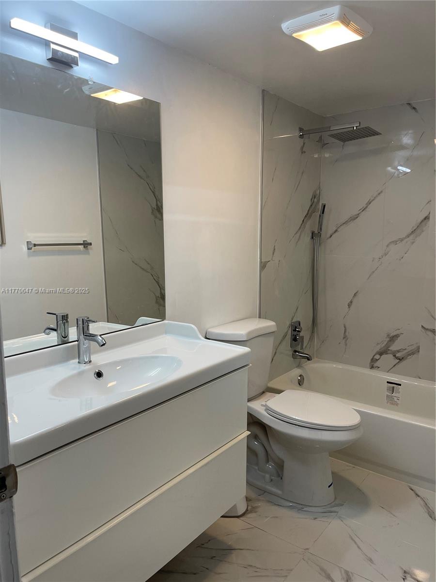 FOUNTAINS OF TAMARAC COND - Residential