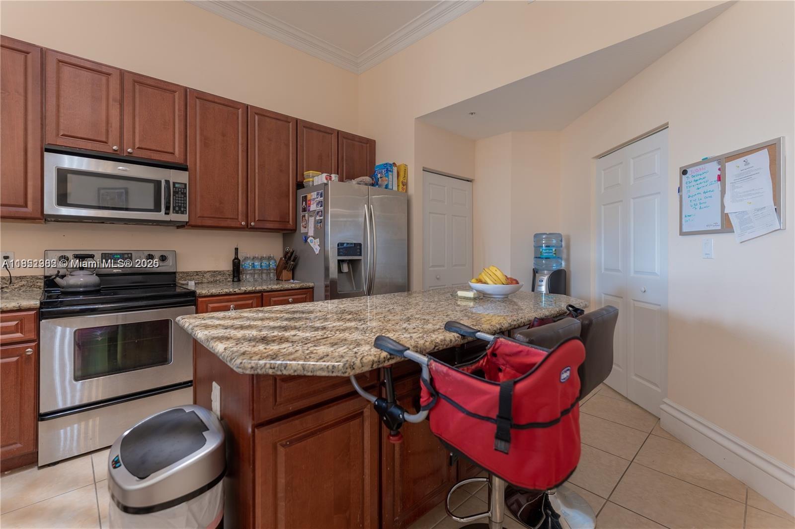 ALAQUA CONDO - Residential
