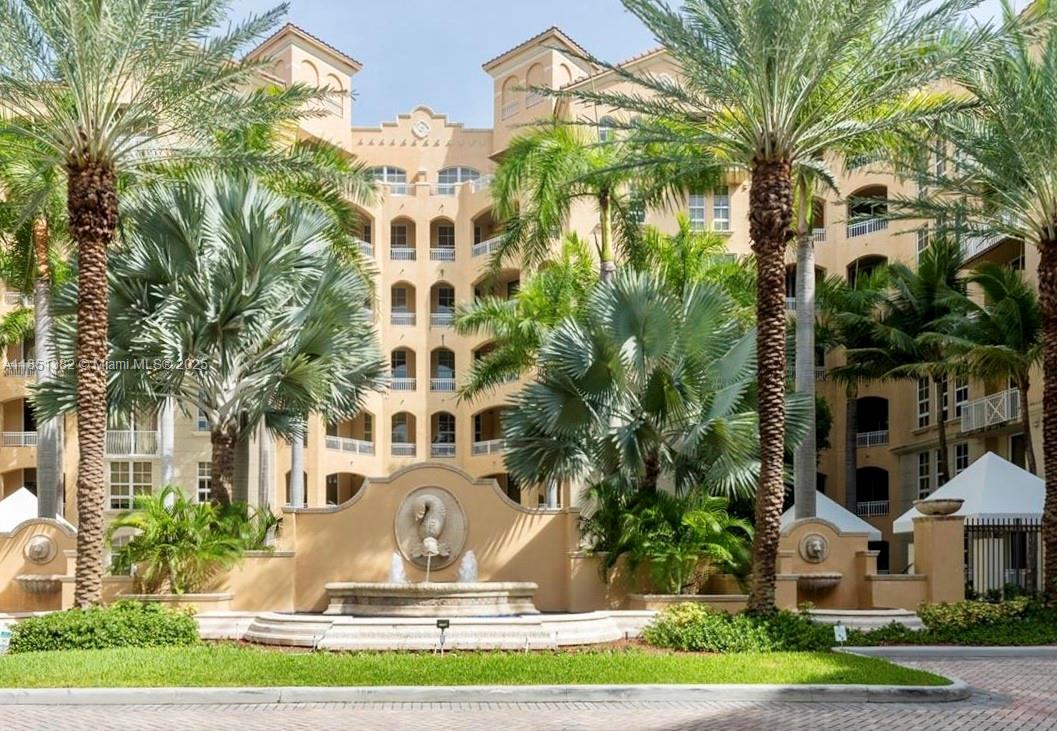 Introducing a rare gem nestled in the heart of Aventura: a magnificent Penthouse 2/2 + den boasting soaring 14' ceilings adorned with elegant crown molding. This spacious 1708 SqFt unit offers a modern kitchen with granite countertops and island, complemented by stainless steel appliances. Enjoy the luxury of a full-size washer/dryer and a lavish master bedroom featuring a huge walk-in closet. With 2 parking spaces side by side included, indulge in first-class amenities including a resort-style pool, large gym, and club room. Don't miss out on the opportunity to own this exceptional residence at ALAQUA, priced at just $404.00/Sq Ft. Live the epitome of luxury living minutes away from beaches & the renowned Aventura Mall. If necessary, tenants can leave the apartment with 60 days' notice.