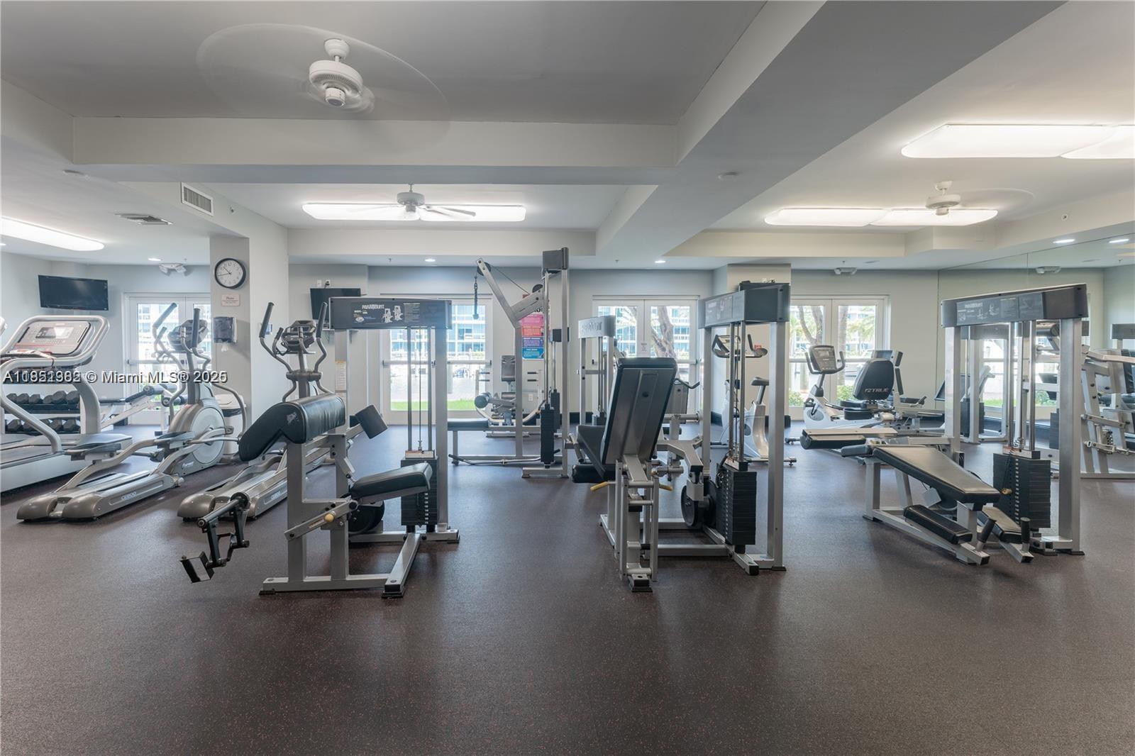 ALAQUA CONDO - Residential