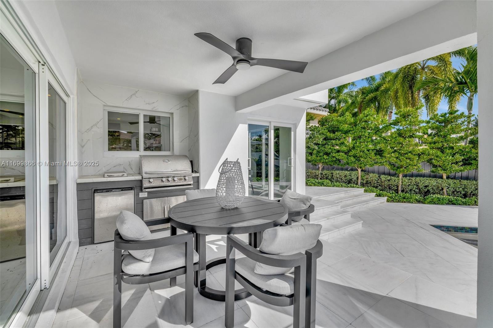 LAUDERDALE ISLES RE-AMEND - Residential