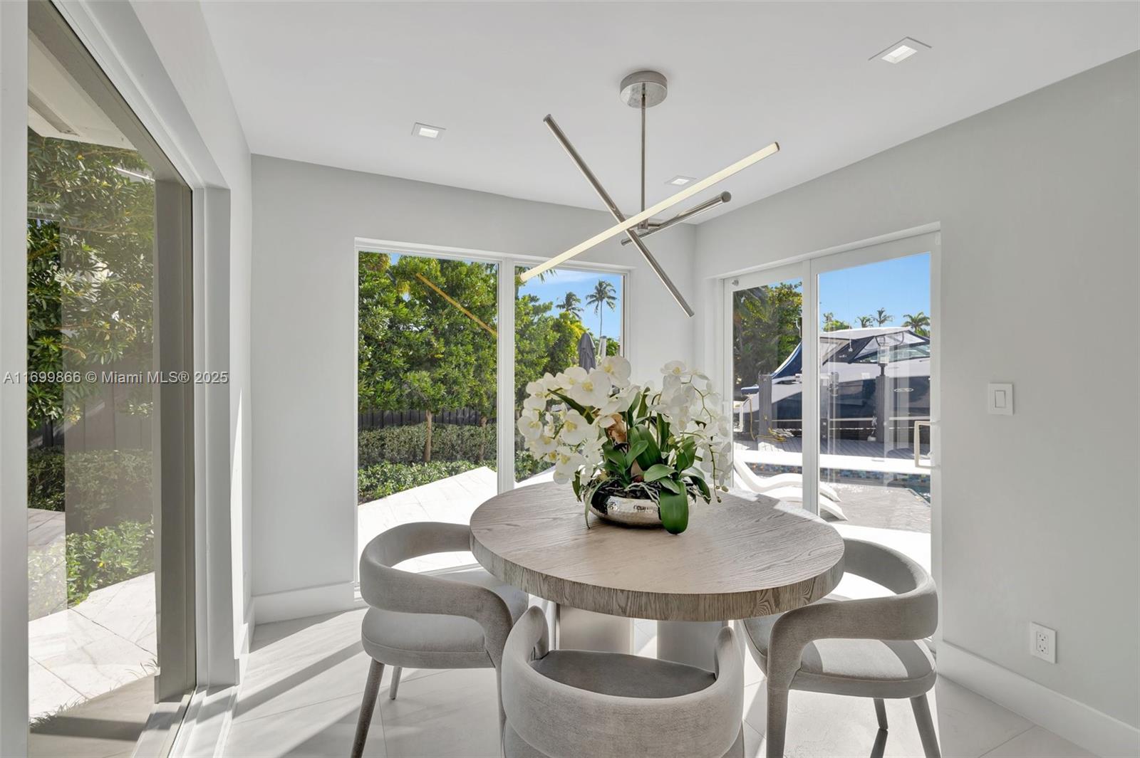 LAUDERDALE ISLES RE-AMEND - Residential