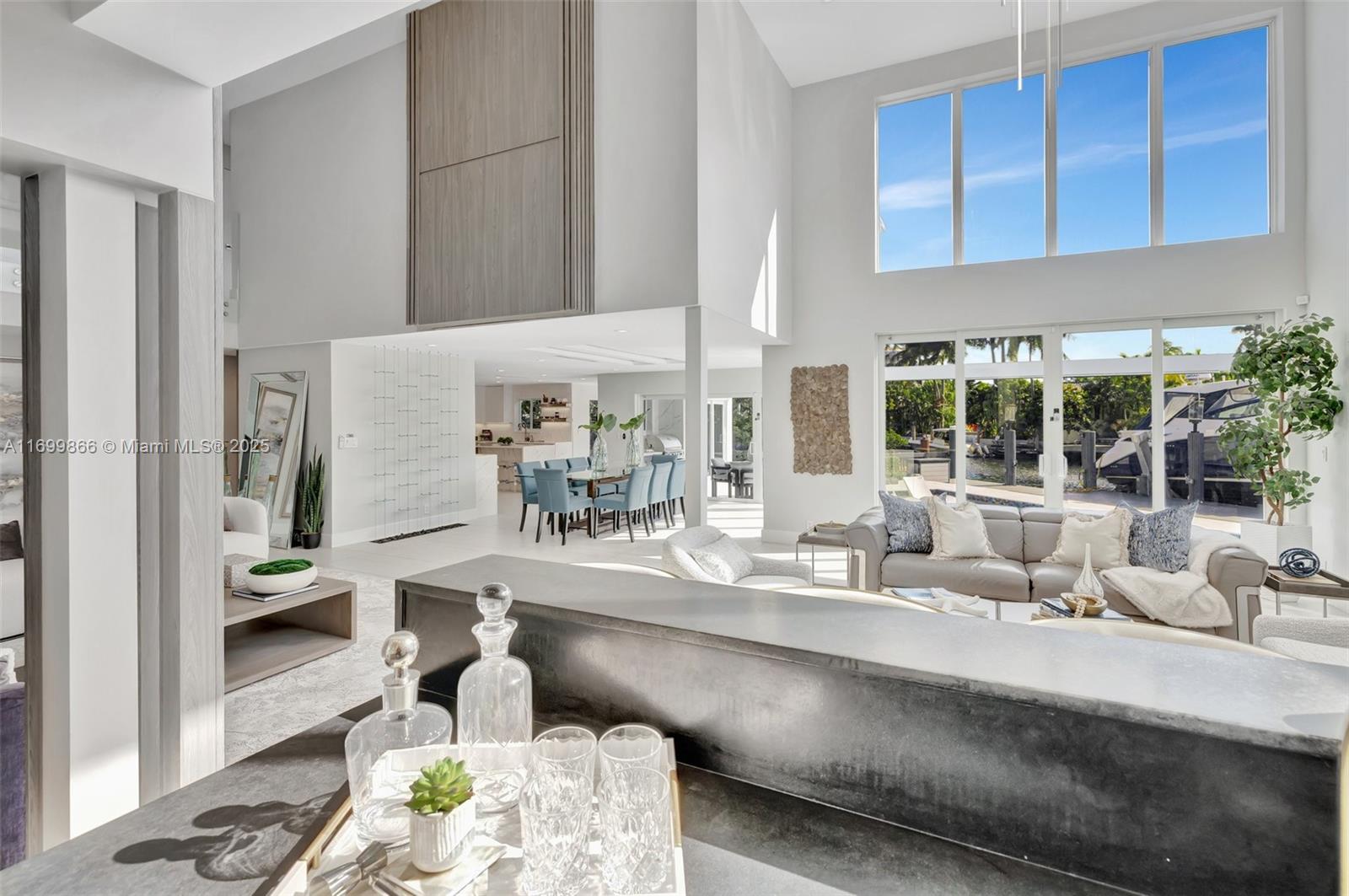LAUDERDALE ISLES RE-AMEND - Residential