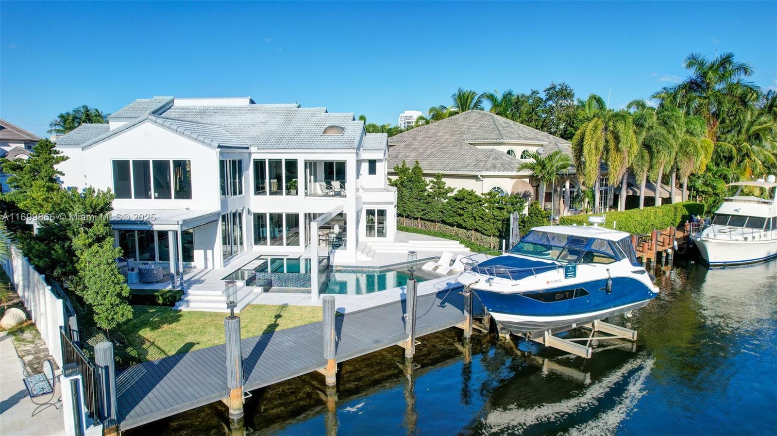 LAUDERDALE ISLES RE-AMEND - Residential