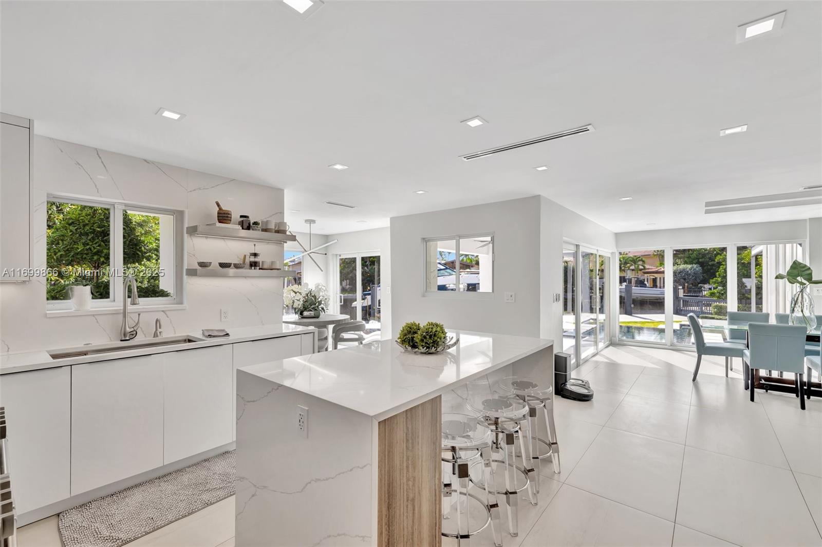 LAUDERDALE ISLES RE-AMEND - Residential