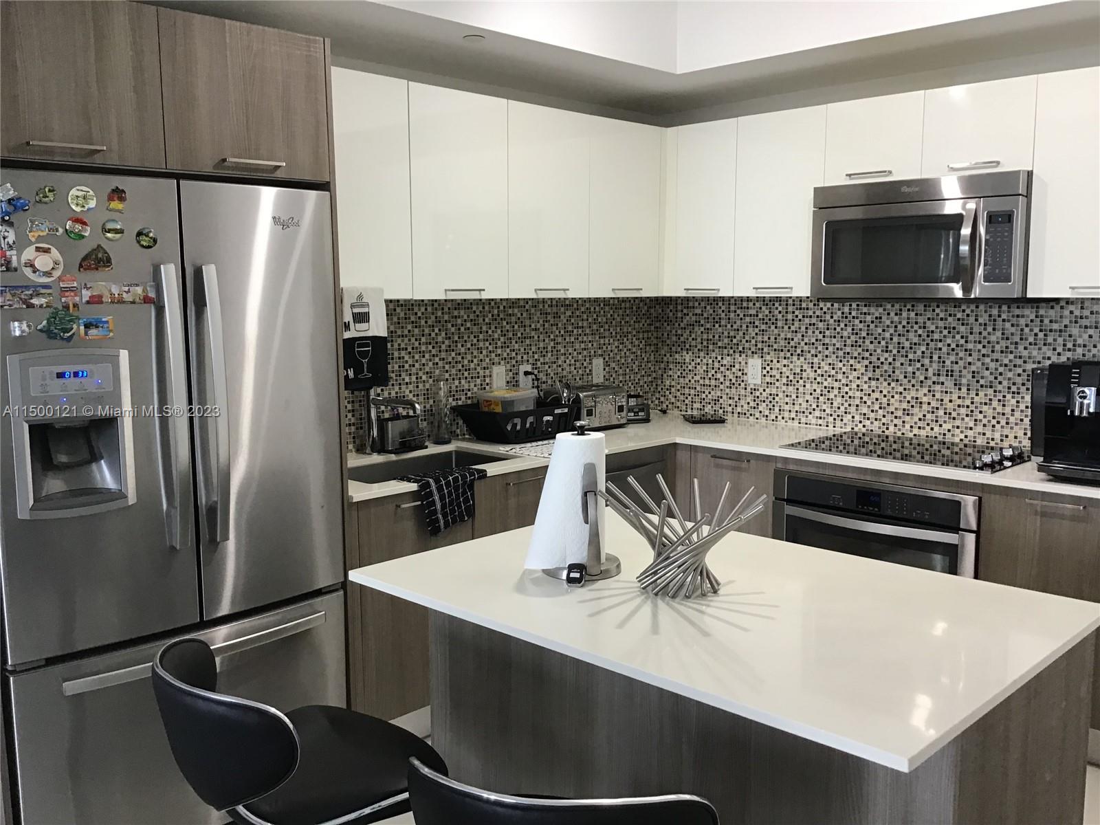 5252 PASEO CONDO - Residential Lease
