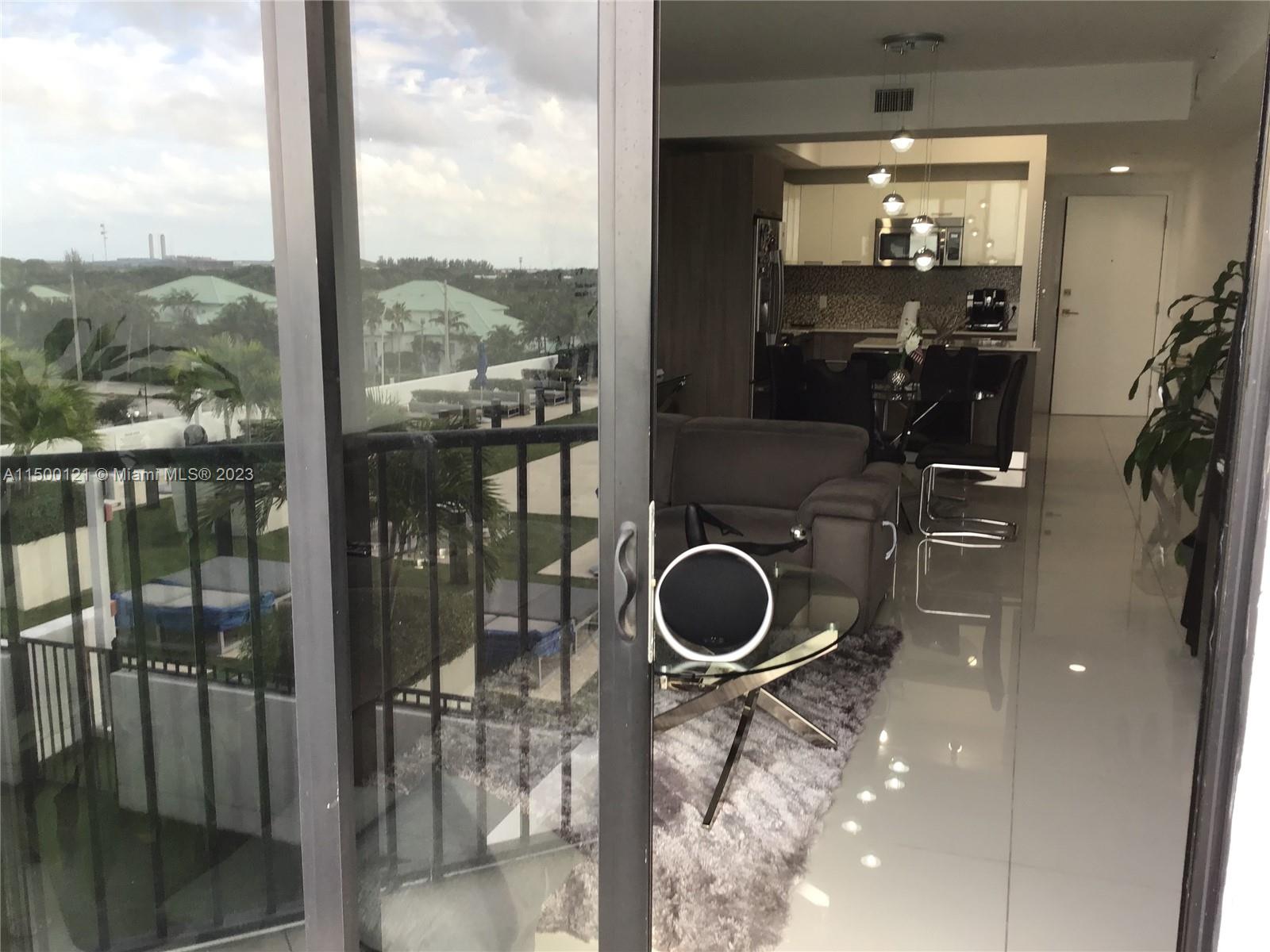 5252 PASEO CONDO - Residential Lease