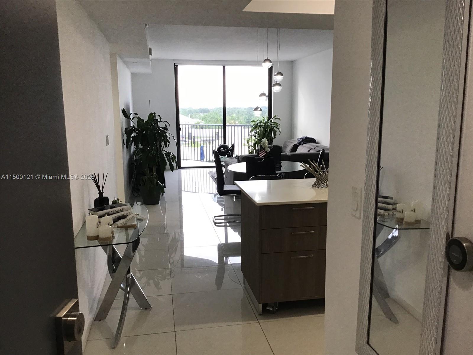 5252 PASEO CONDO - Residential Lease