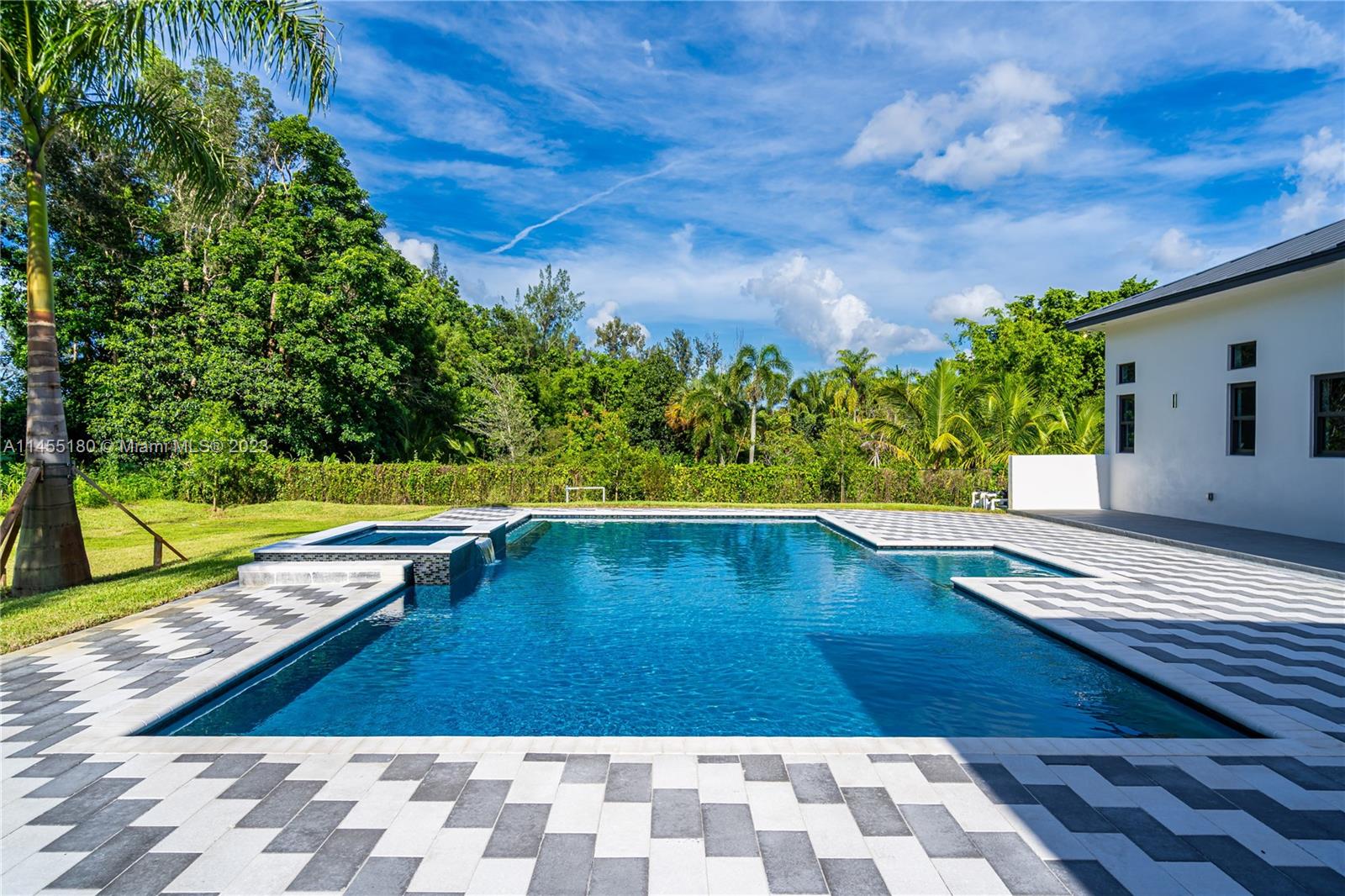 FLA FRUIT LANDS CO SUB NO - Residential