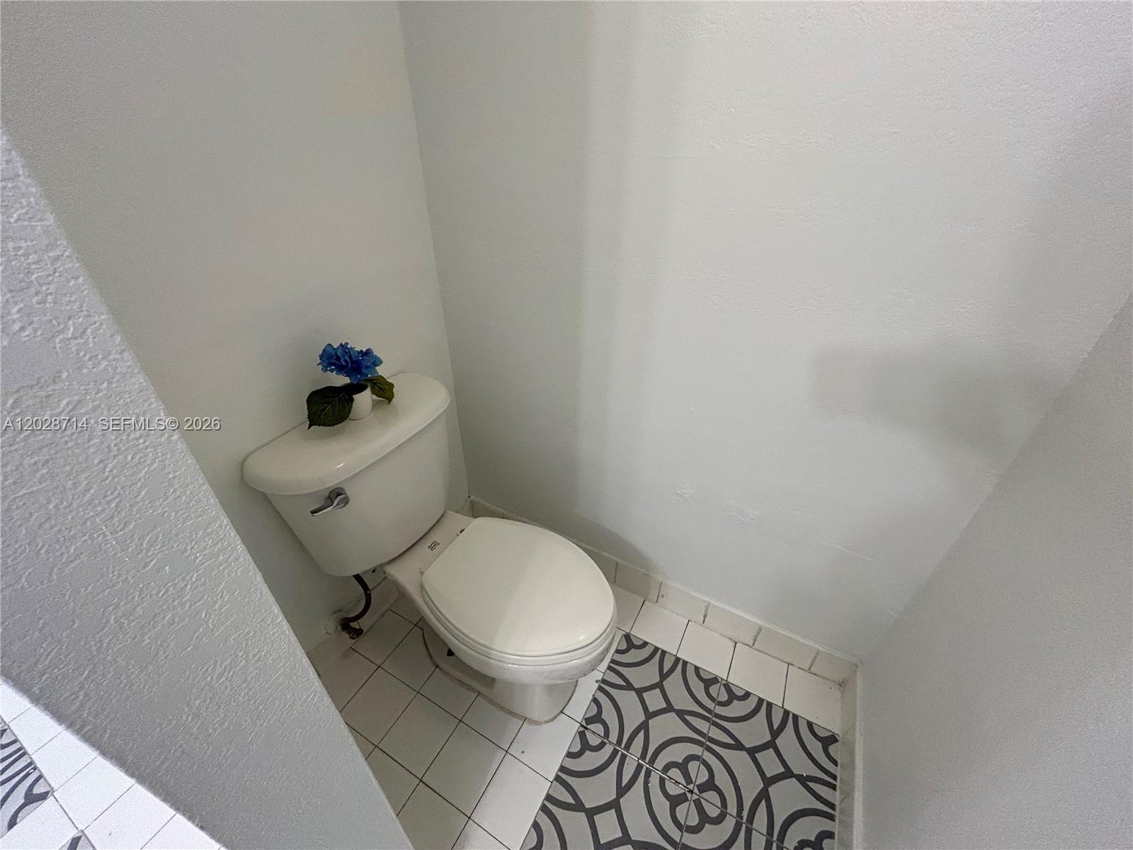 SPRINGCREST CONDO - Residential