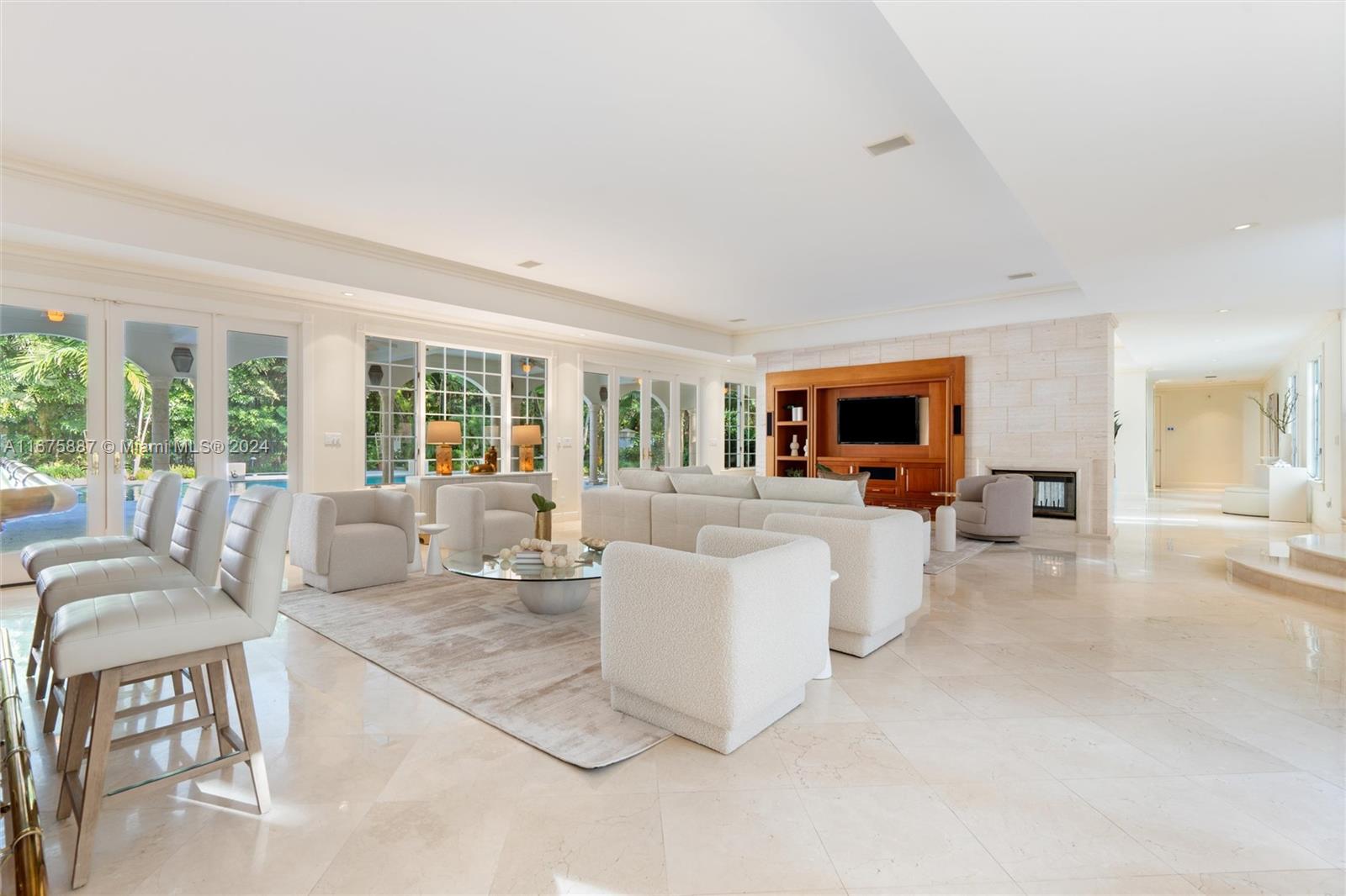FAIRCHILD OAKS - Residential