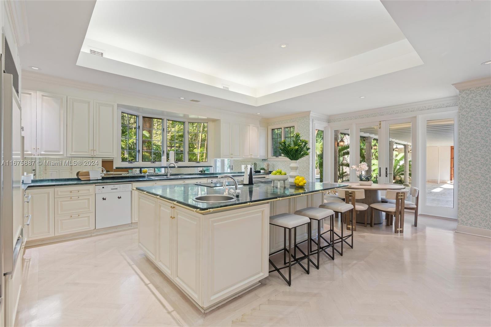 FAIRCHILD OAKS - Residential