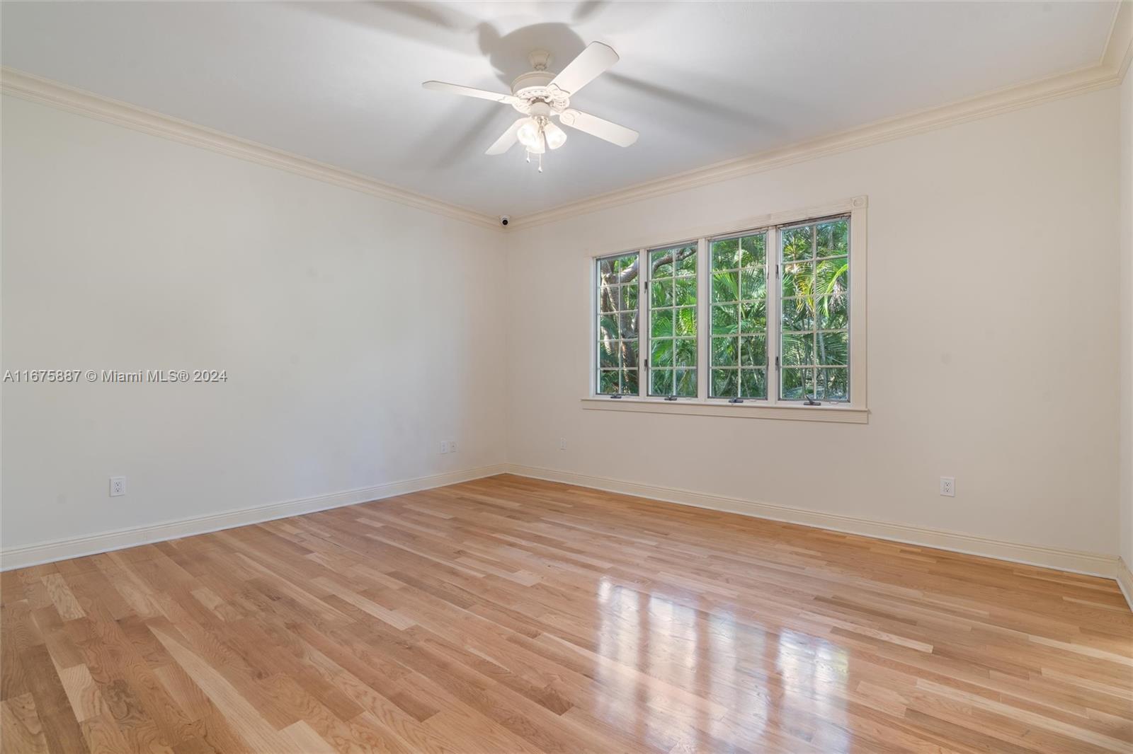 FAIRCHILD OAKS - Residential