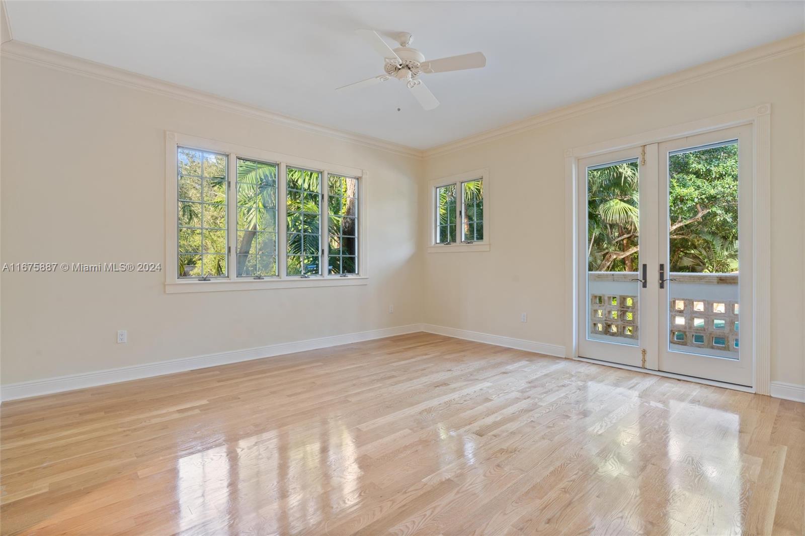 FAIRCHILD OAKS - Residential