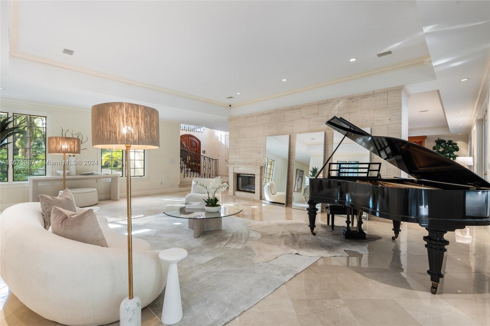 FAIRCHILD OAKS - Residential