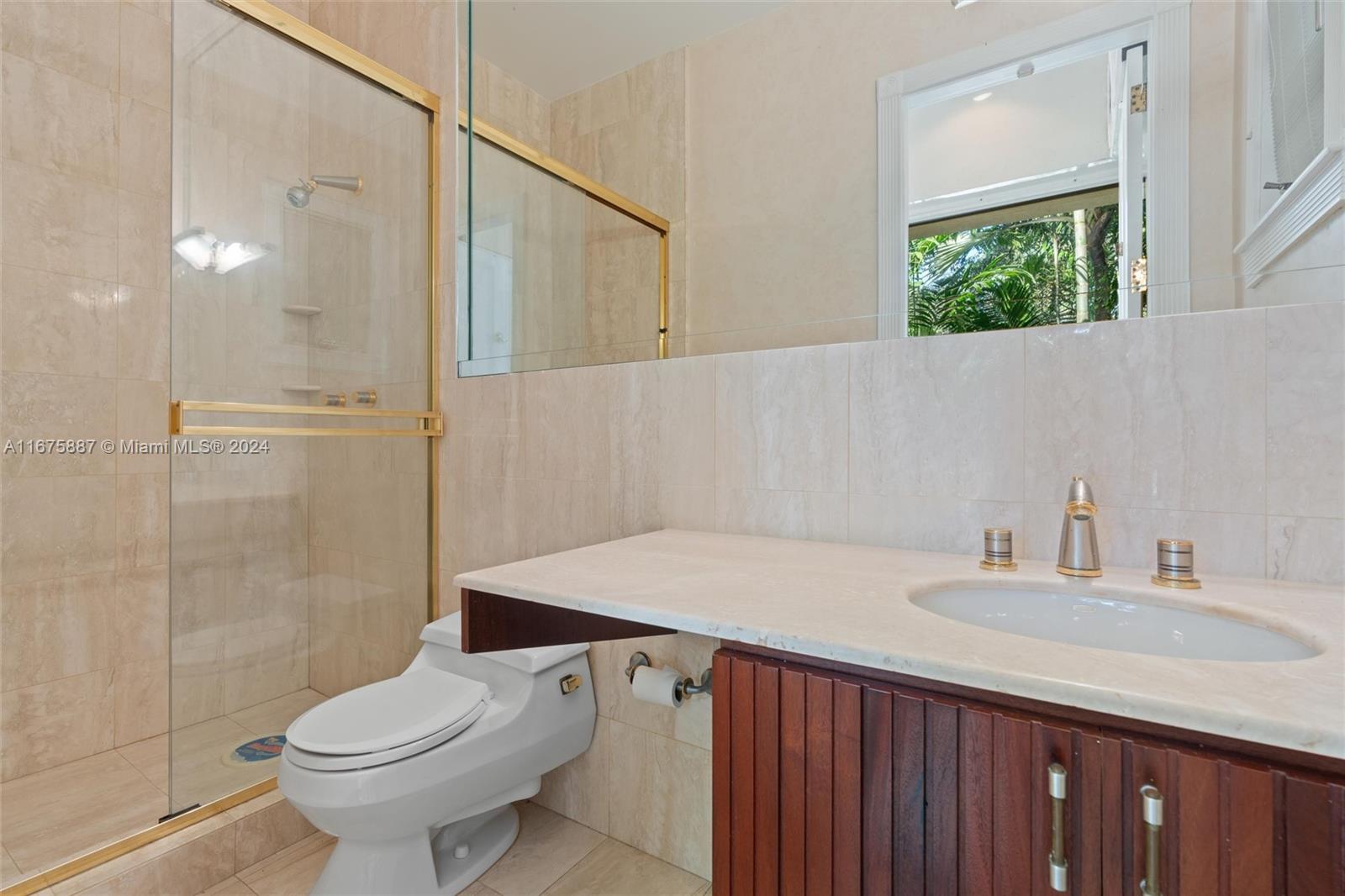 FAIRCHILD OAKS - Residential