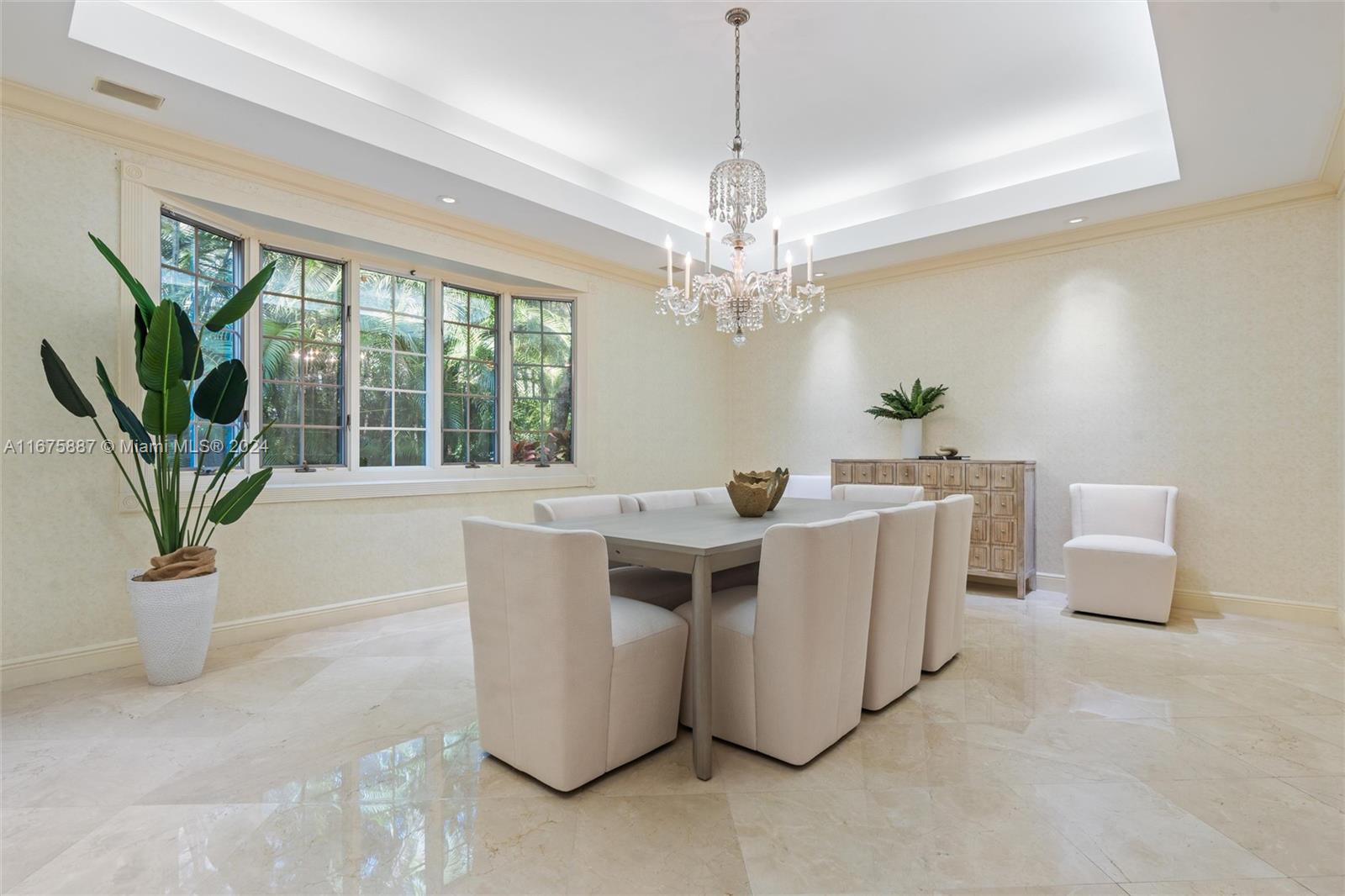 FAIRCHILD OAKS - Residential