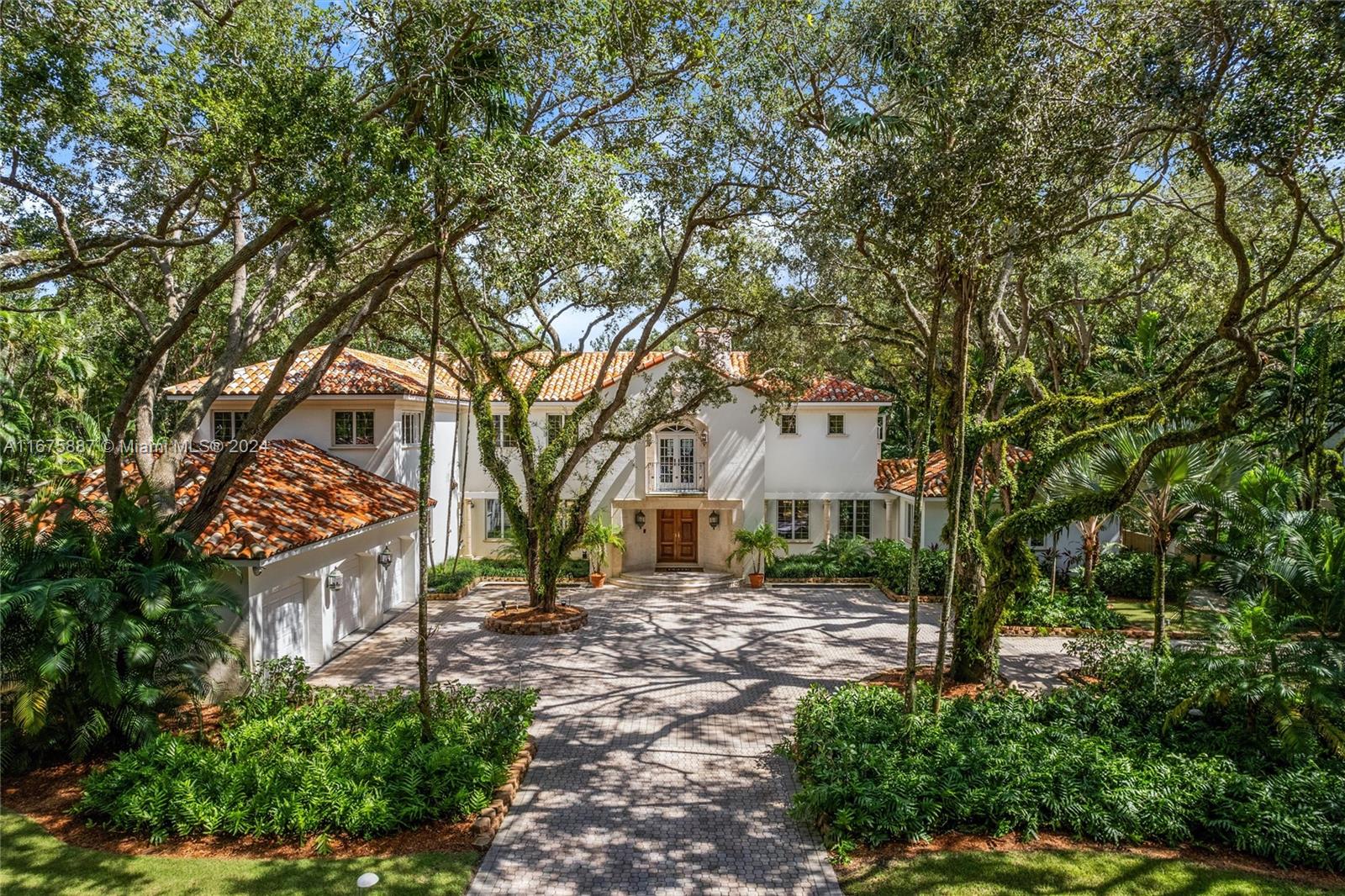 FAIRCHILD OAKS - Residential