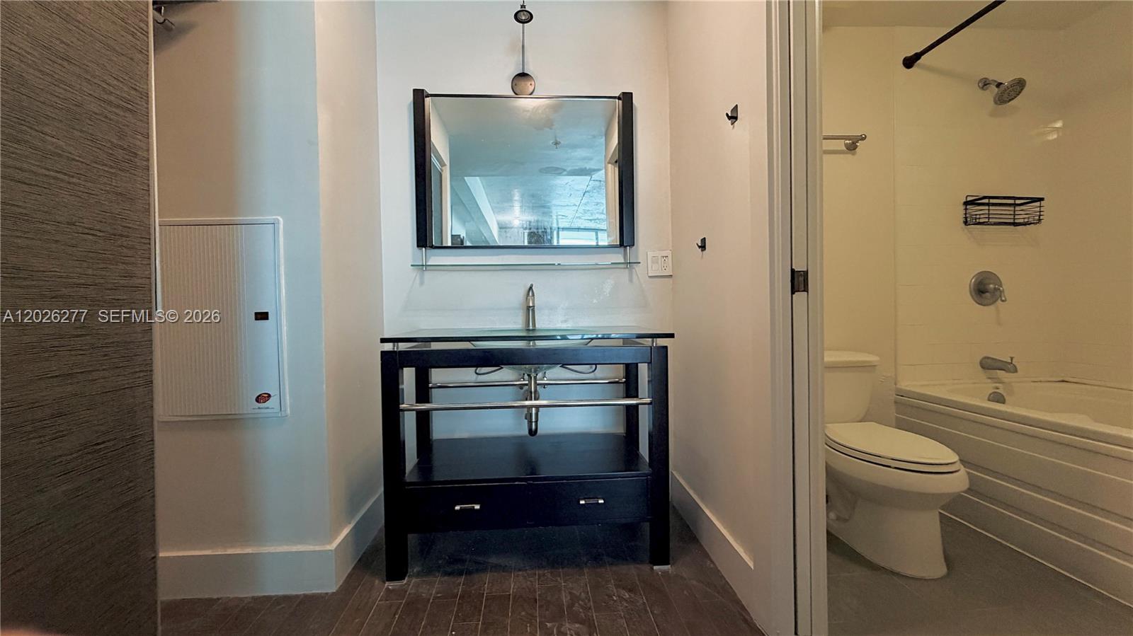 NEO VERTIKA CONDO - Residential