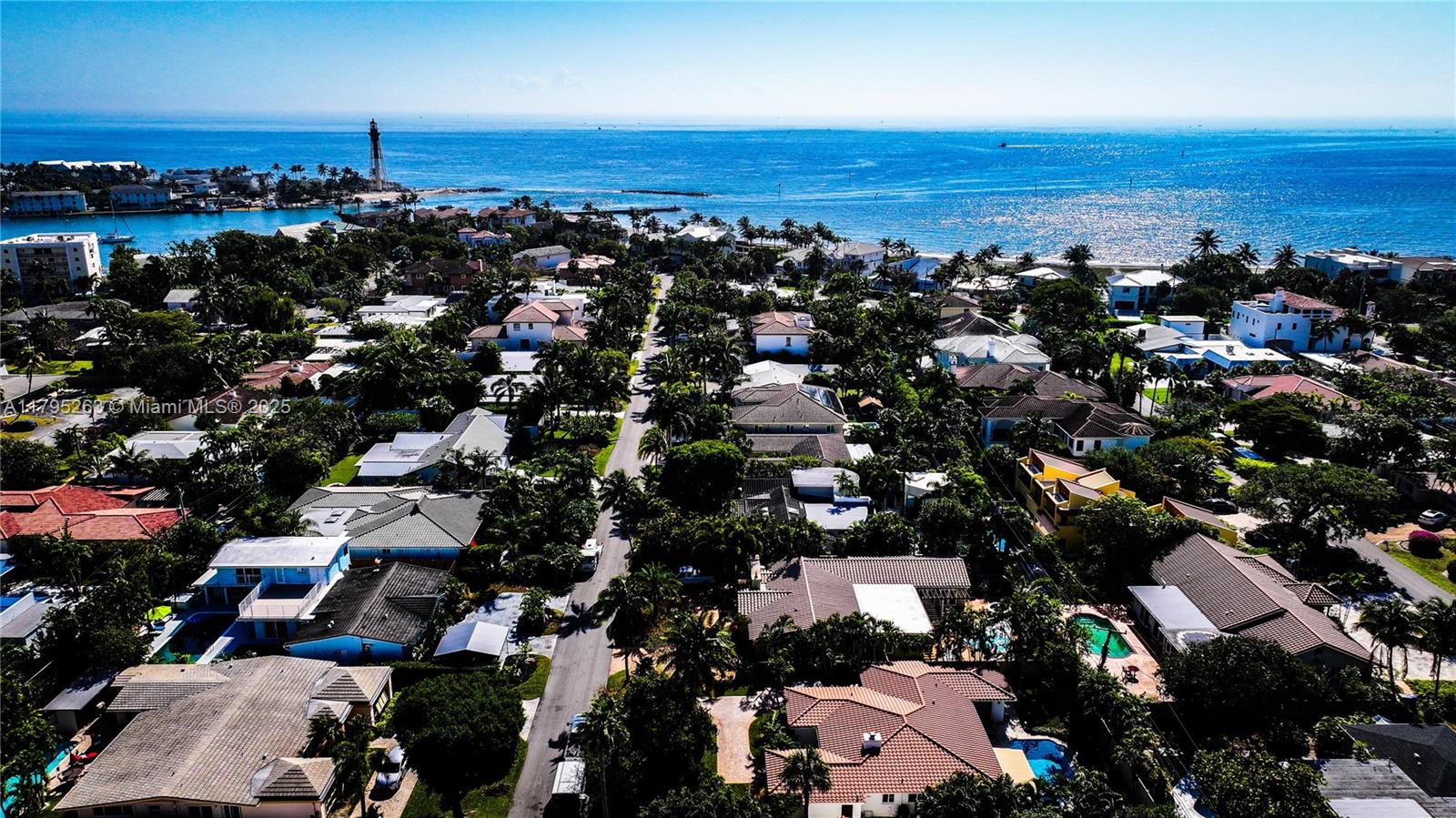 HILLSBORO SHORES SEC - Residential
