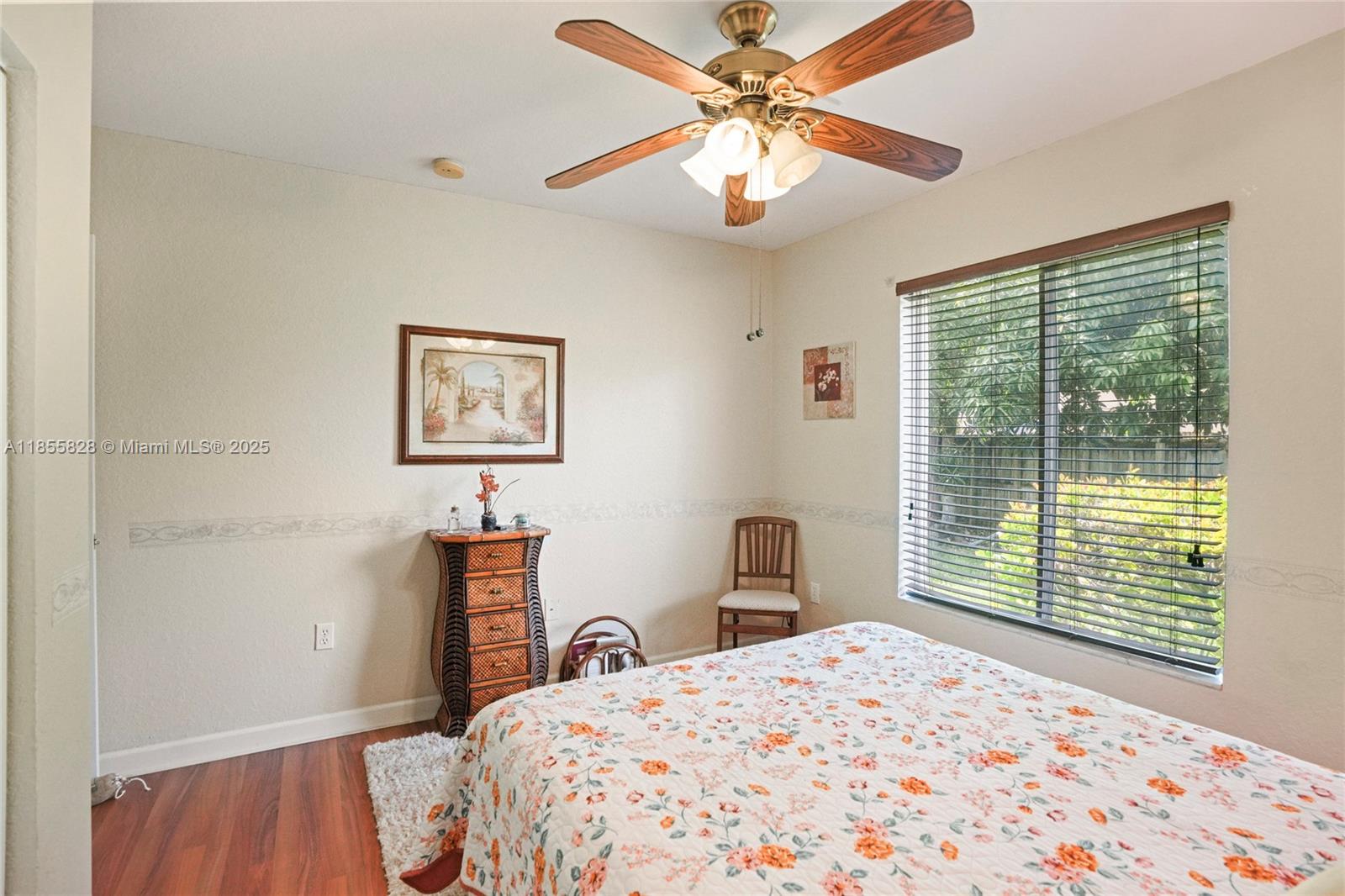 LAKES BY THE BAY AMBER - Residential