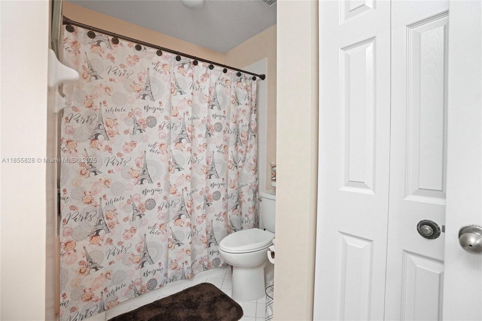 LAKES BY THE BAY AMBER - Residential